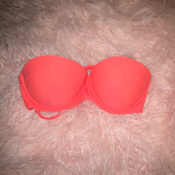 Forever 21 Other - ❤️ BUNDLE 3 for $20 ❤️ Strapless Bikini Top